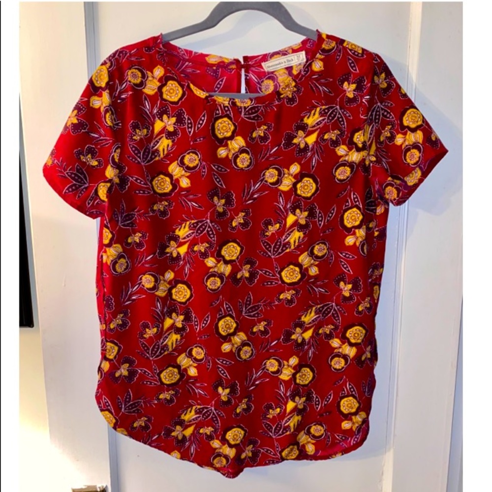 Abercrombie & Fitch Floral Blouse